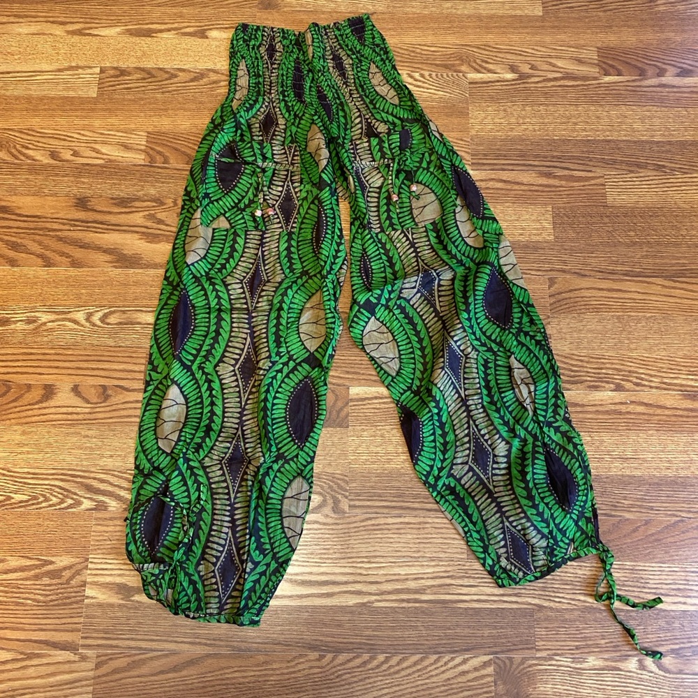 Green Patterned Women’s Elastic Waist Harem Pants